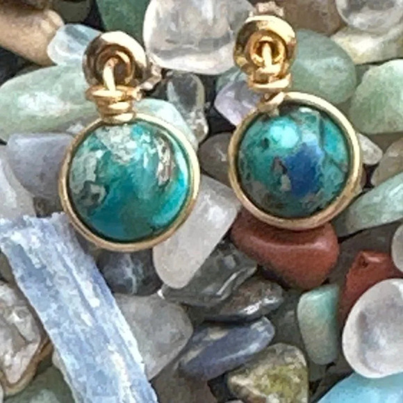 Turquoise and gold minimalist/dainty gold stud earrings - Picture 7 of 11